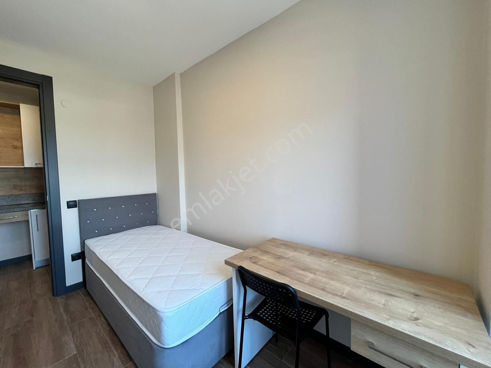 Yaşam Gmden Havuzlu Güvenlikli Sitede Eşyalı Kiralık 2+1 Daire - Görsel 32