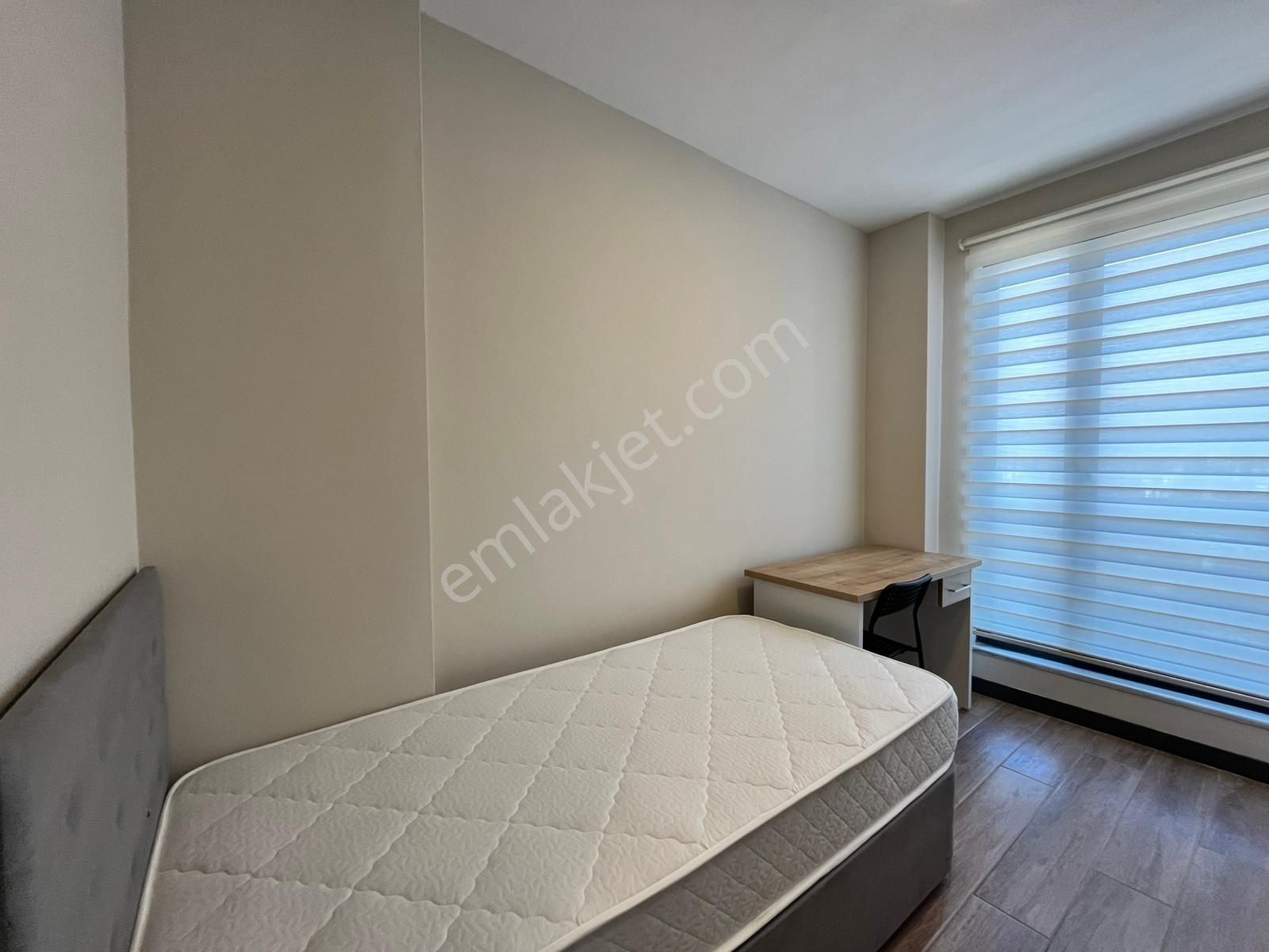 Yaşam Gmden Havuzlu Güvenlikli Sitede Eşyalı Kiralık 2+1 Daire - Görsel 15
