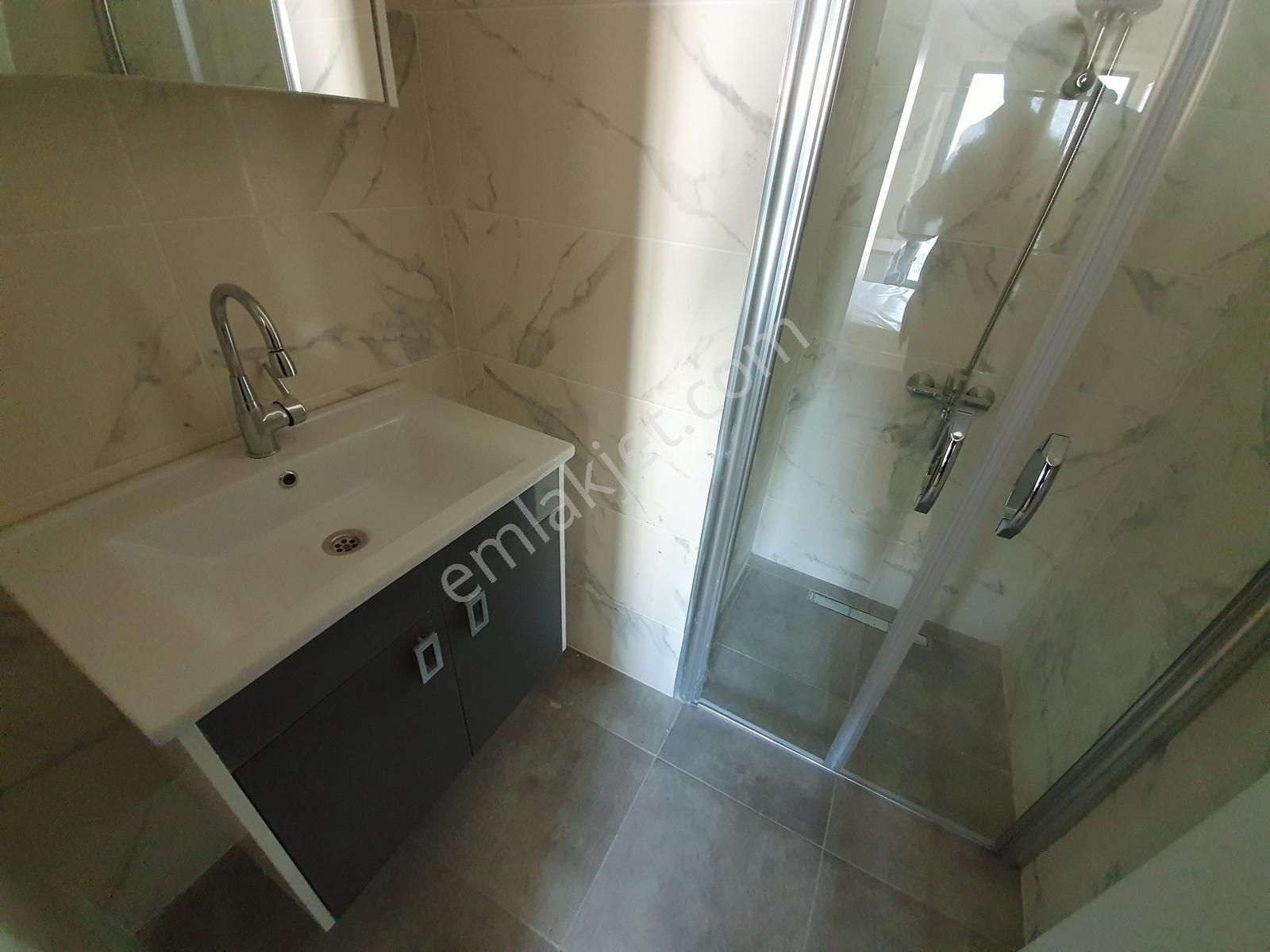 Yaşam Gm'den Havuzlu Güvenlikli Sitede 3+1 Dubleks Satılık Daire - Görsel 7