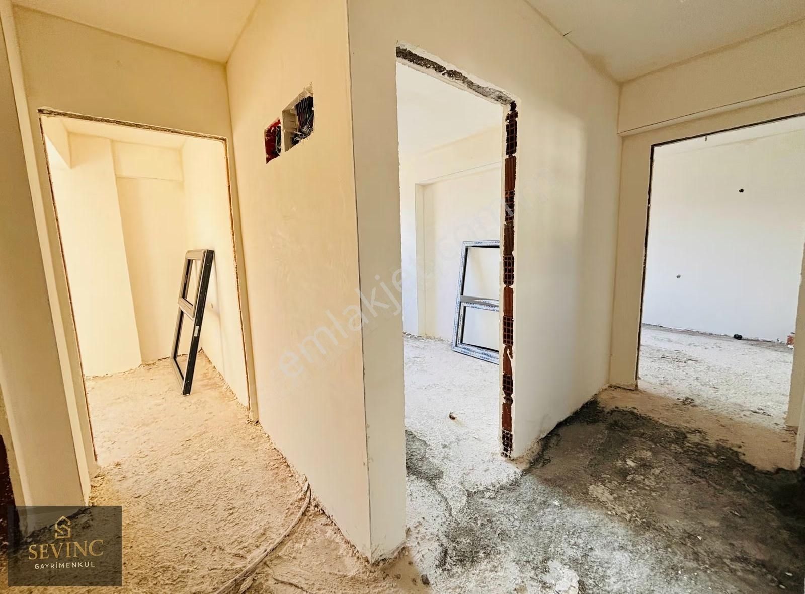 Sevinç'ten Yeni Mahalle Cadde Üzerinde Amerikan Balkonlu 2+1 - Görsel 17