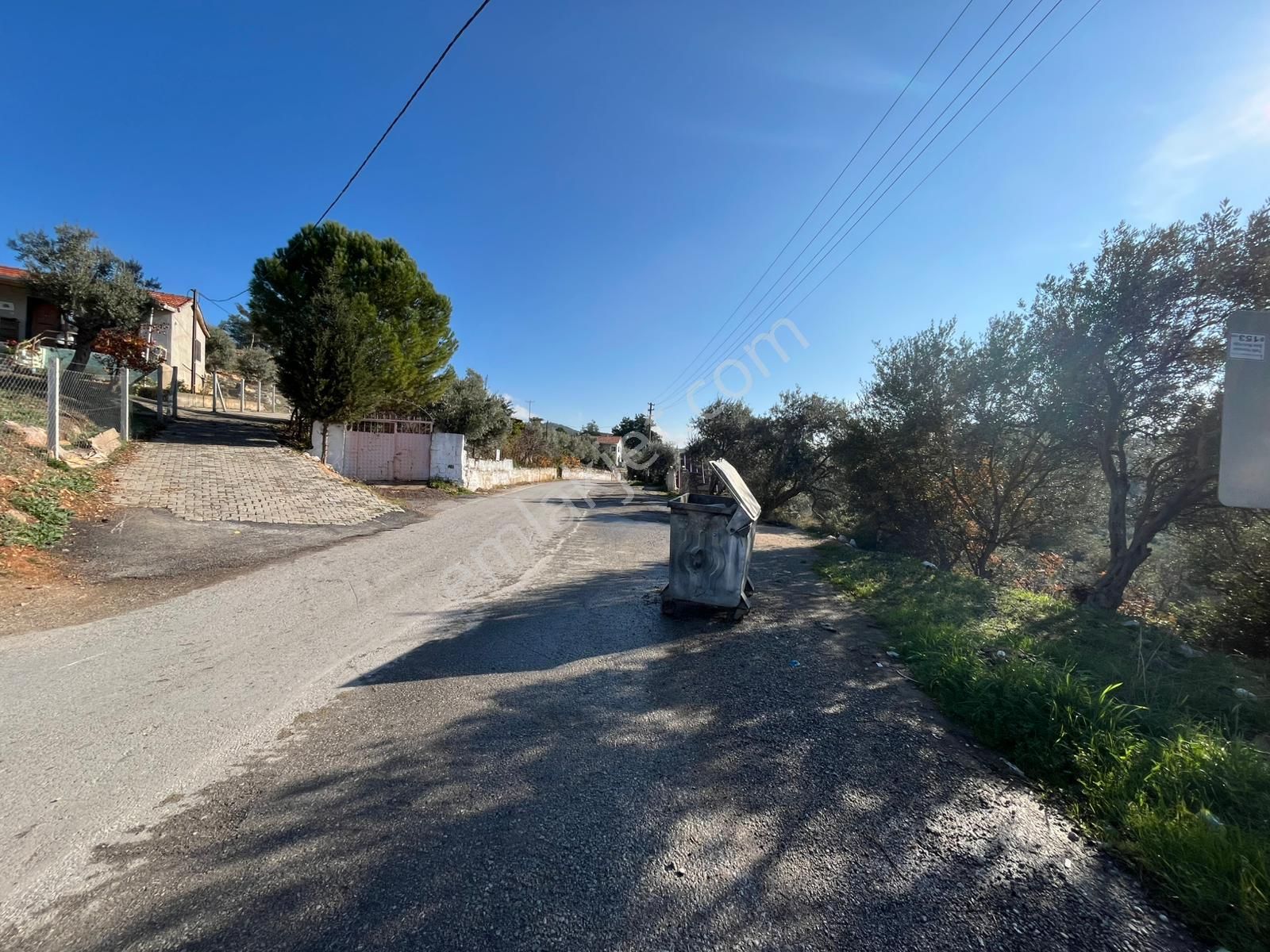 Öz-er Gayrimenkul’den | Köy İçinde, Doğa Manzaralı Satılık Tarla - Görsel 4