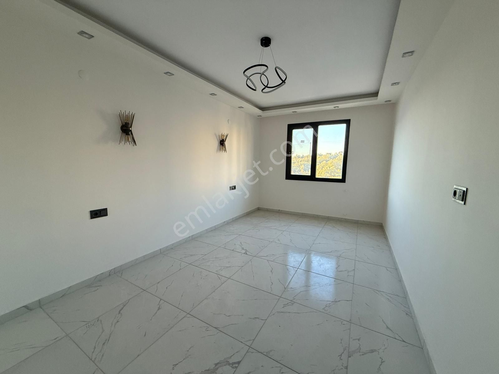 Didim Hisar Mahallesi Havuzlu Site Sıfır 3+1 Dubleks - Görsel 8