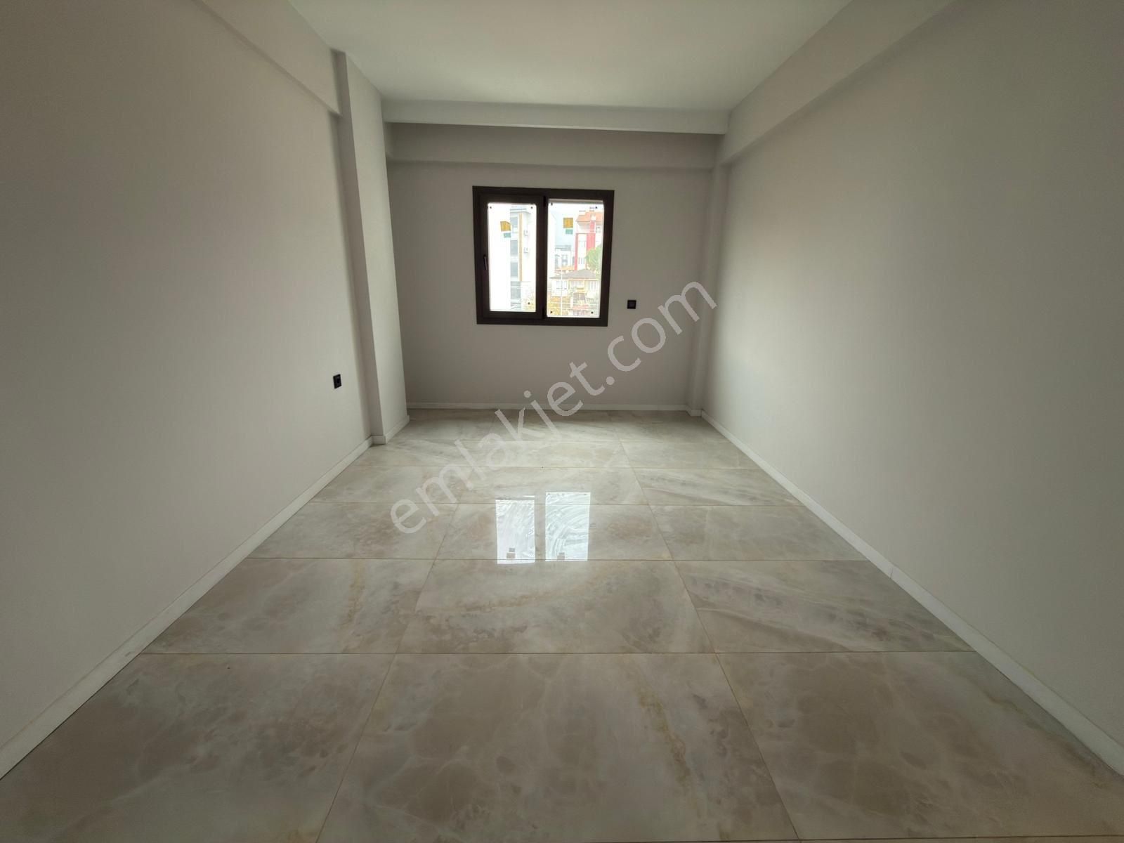 Servergazi 3.5+1 200m2 Sıfır Panjurlu Ebeveyn Banyolu Satılık Daire - Görsel 6