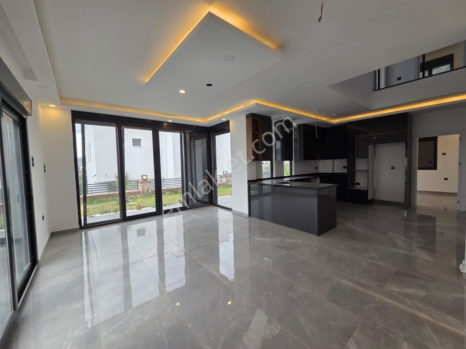 Sarılar İnşaattan Satılık Didim Akbükte Müstakil Lüks Villa - Görsel 11