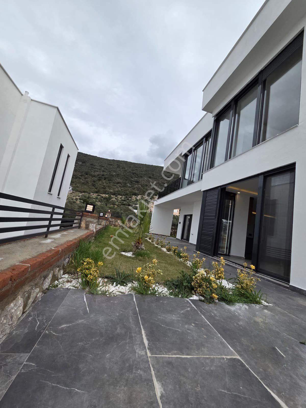 Sarılar İnşaattan Satılık Didim Akbükte Müstakil Lüks Villa - Görsel 8