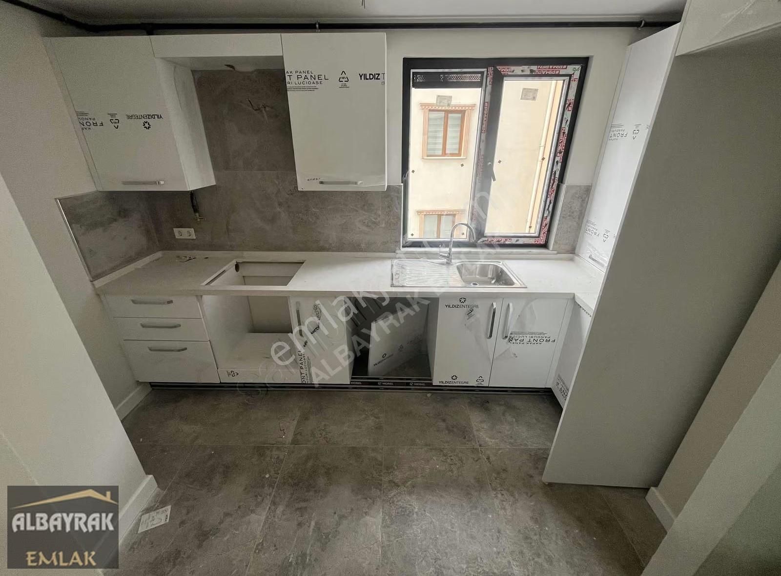 Albayraktan Elalmışta/lüks Sıfır 2+1/panjurlu/otoparklı/e.banyo - Görsel 13