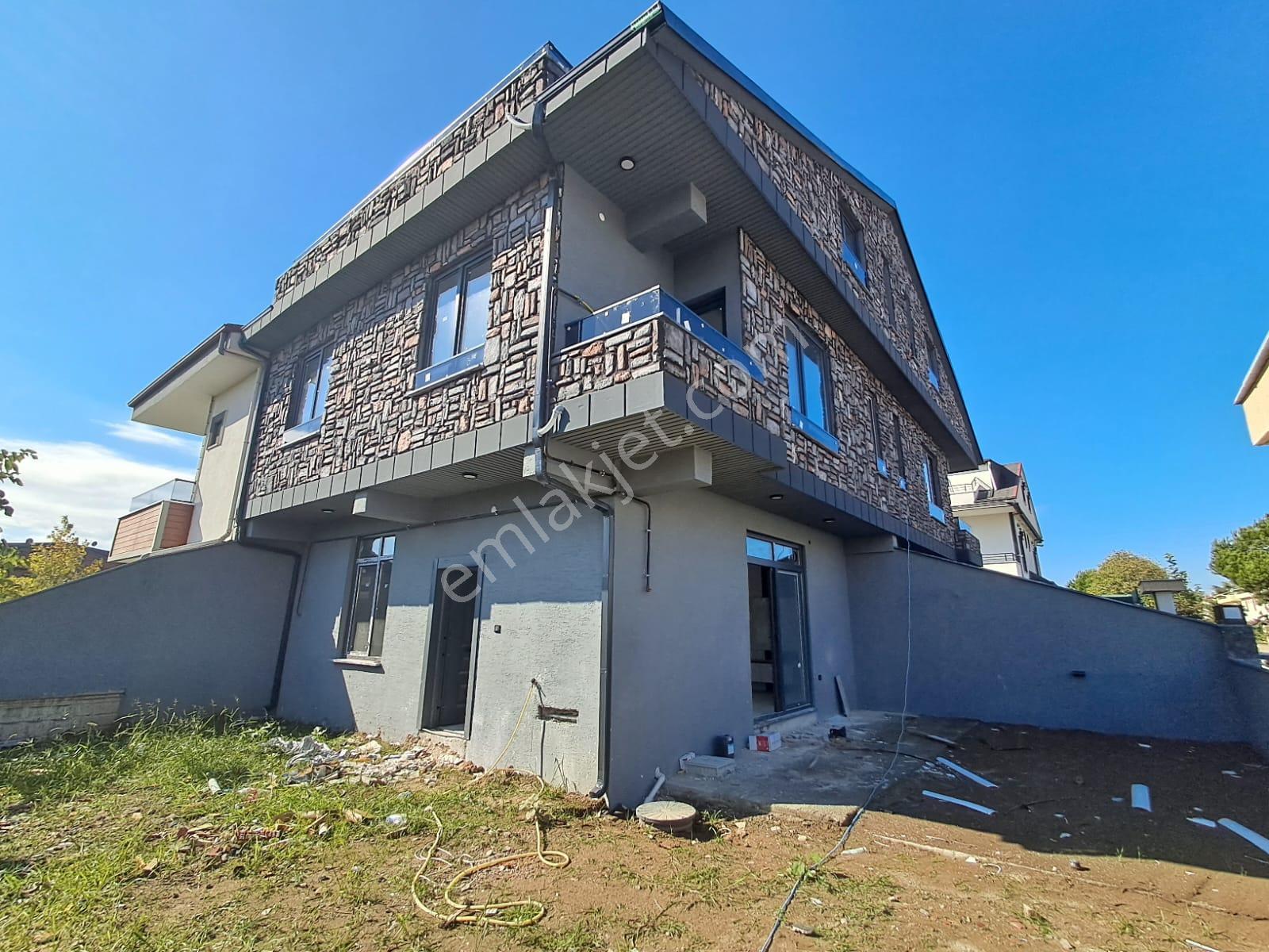 Kocaali’de Satılık 4+1 Müstakil Geniş Bahçeli Villa - Görsel 3