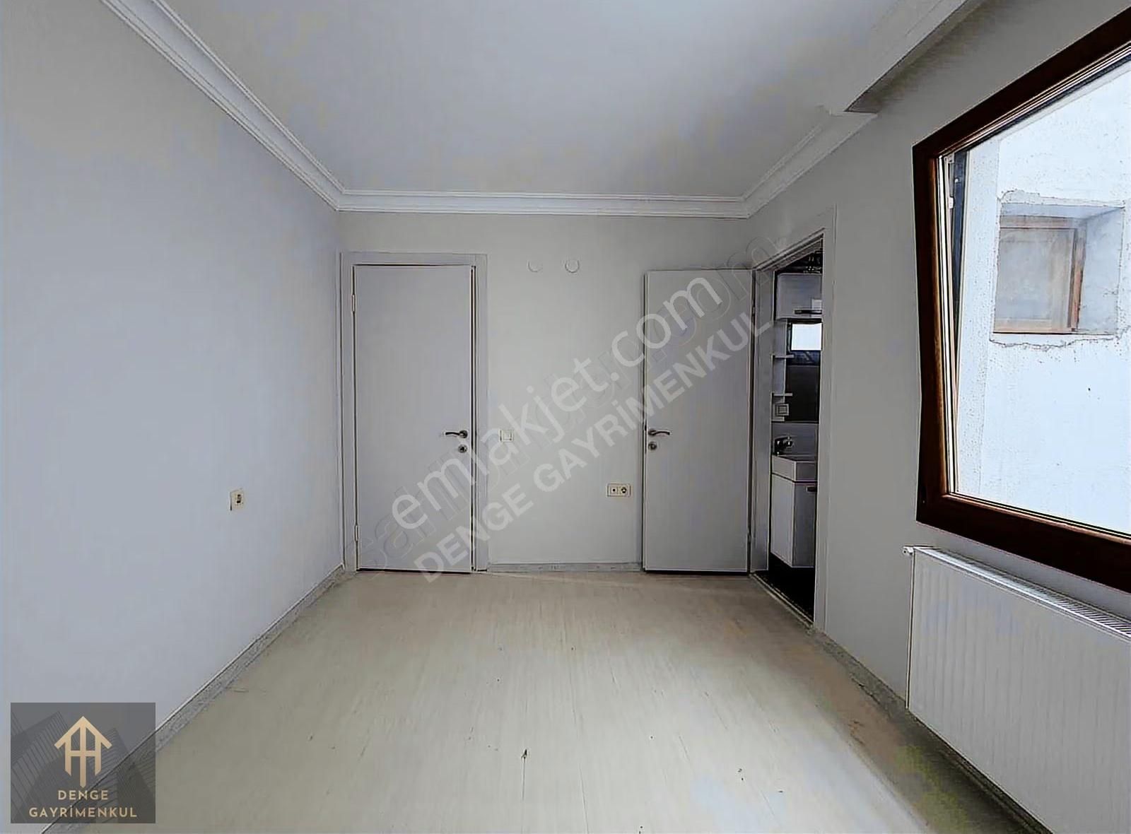 Denge'den Yenigün Mahde Kolej Karşısı Asansör/çatı/köşe 3+1 - Görsel 10