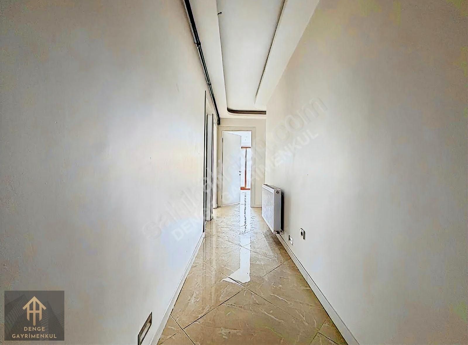 Denge'den Yenigün Mahde Kolej Karşısı Asansör/çatı/köşe 3+1 - Görsel 16