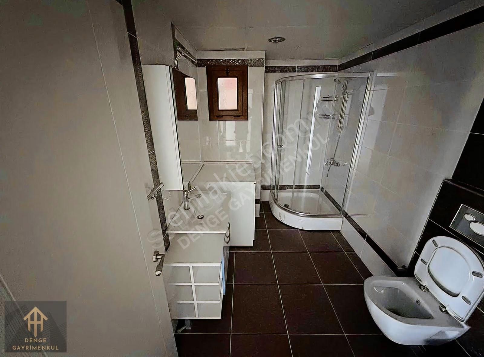 Denge'den Yenigün Mahde Kolej Karşısı Asansör/çatı/köşe 3+1 - Görsel 2