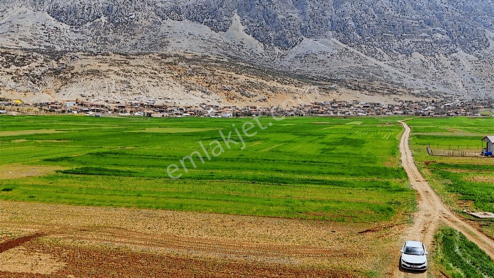 Korkuteli İmecik Mah.de Resmi Yolu Mevcut 541 M2 Satılık Tarla - Görsel 8