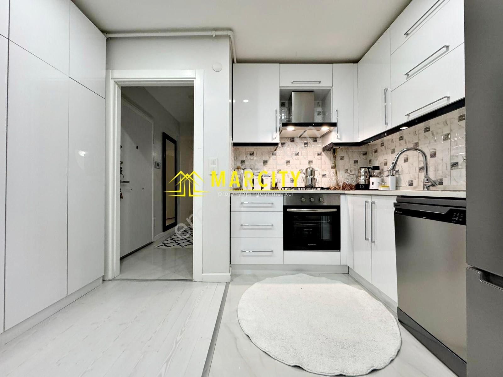 Marcity'den Siyavuşpaşa Emek Cad.civarı 6 Yıllık Muazzam 2+1 - Görsel 8