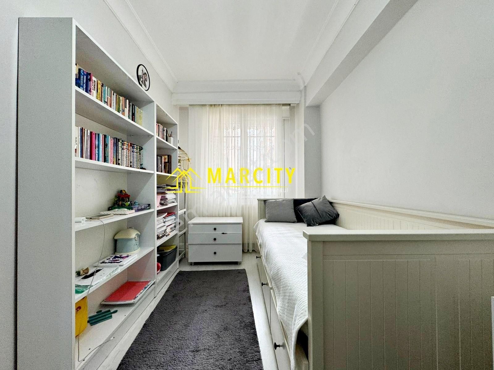 Marcity'den Siyavuşpaşa Emek Cad.civarı 6 Yıllık Muazzam 2+1 - Görsel 13