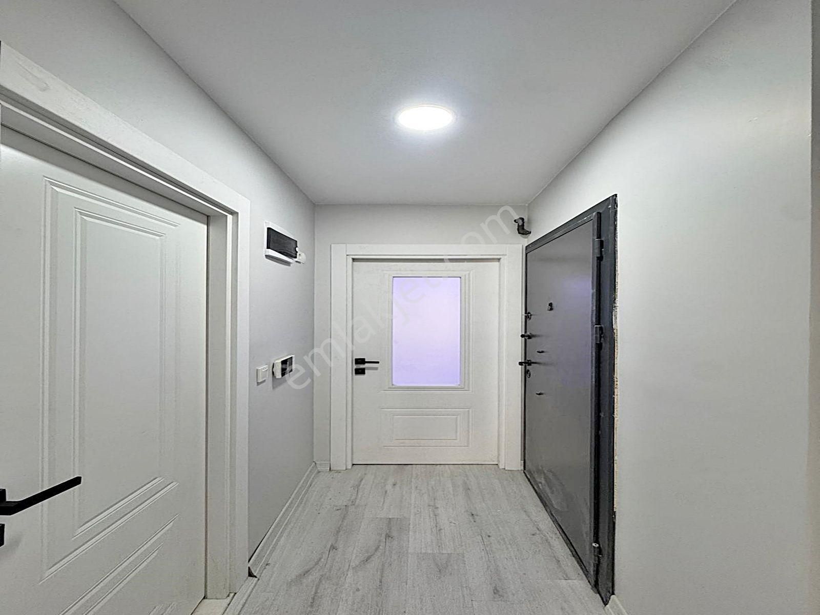 Cadde34 Yapı'dan Sıfır Kat Mülkiyet Tapulu Geniş 1+1 Balkonlu Krediye Uygun Yüksek Giriş Daire - Görsel 9