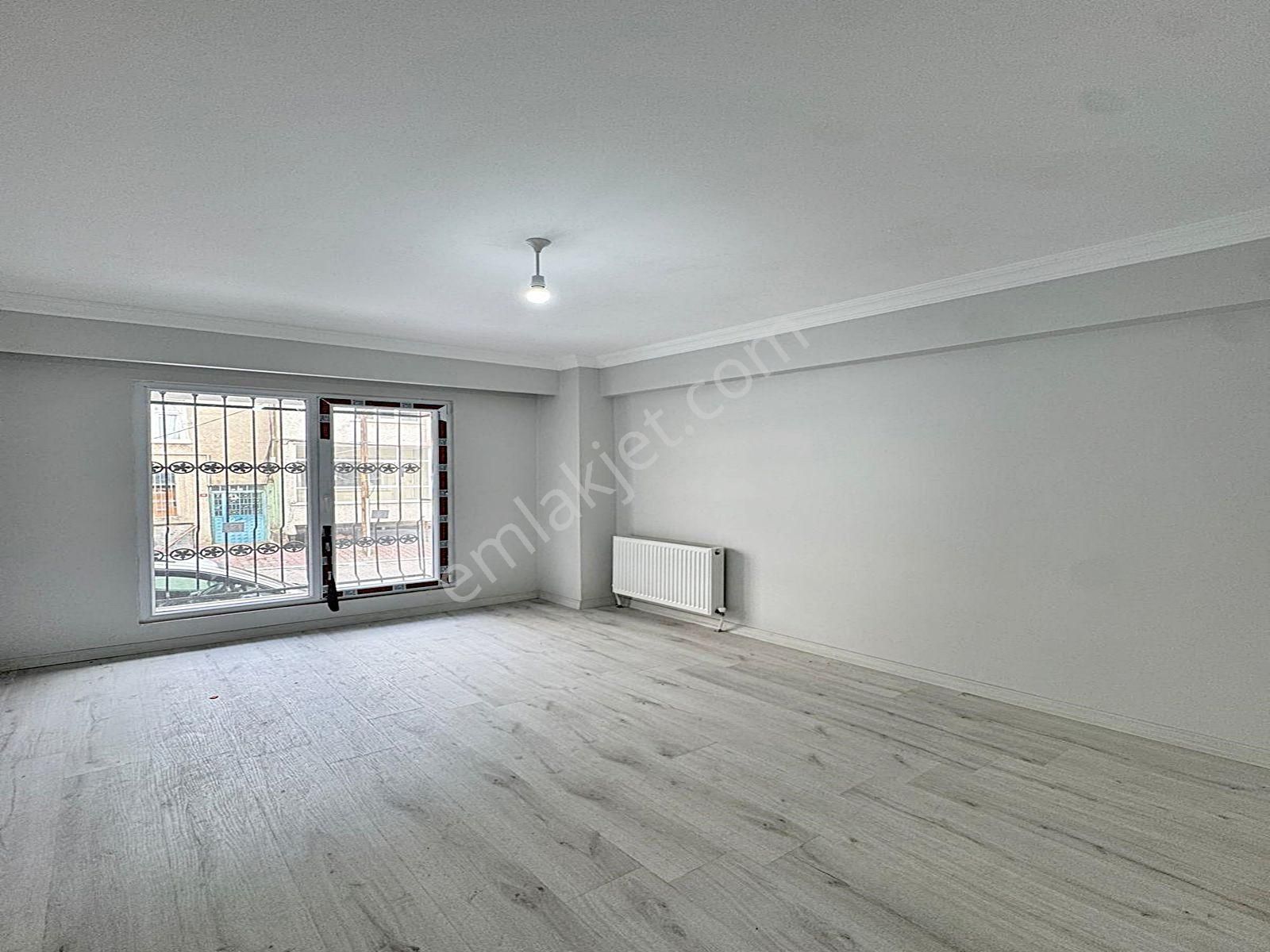 Cadde34 Yapı'dan Sıfır Kat Mülkiyet Tapulu Geniş 1+1 Balkonlu Krediye Uygun Yüksek Giriş Daire - Görsel 8