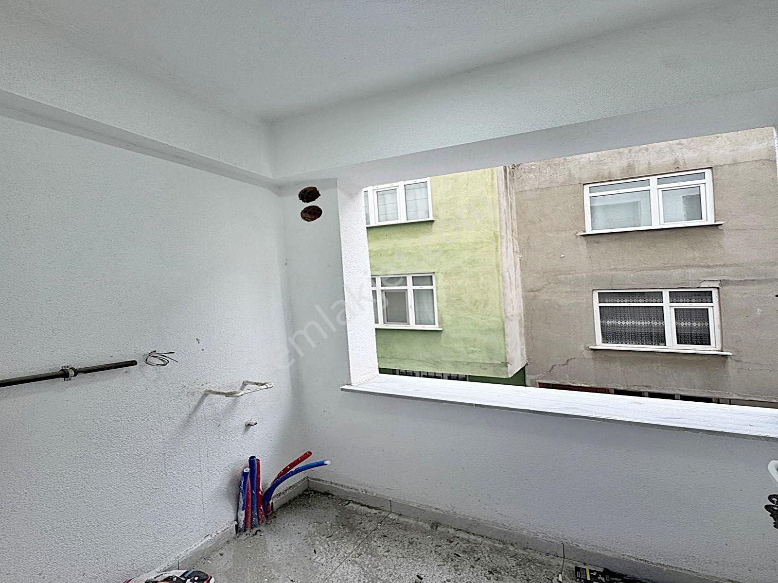 Cadde34 Yapı'dan Sıfır Kat Mülkiyet Tapulu Geniş 1+1 Balkonlu Krediye Uygun Yüksek Giriş Daire - Görsel 7