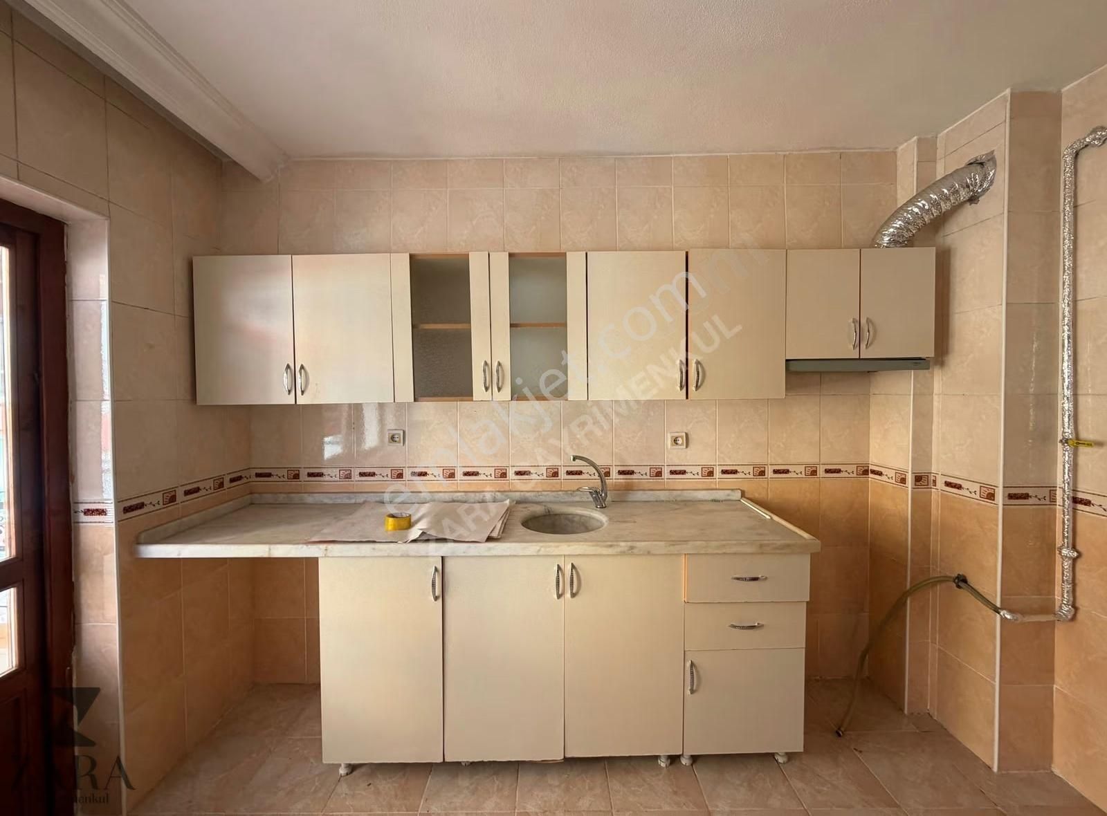 ▄zara▄nato Yolu Cd Yakını 3+1_115m²arakat/ön Cephe Kiralık Daire - Görsel 24