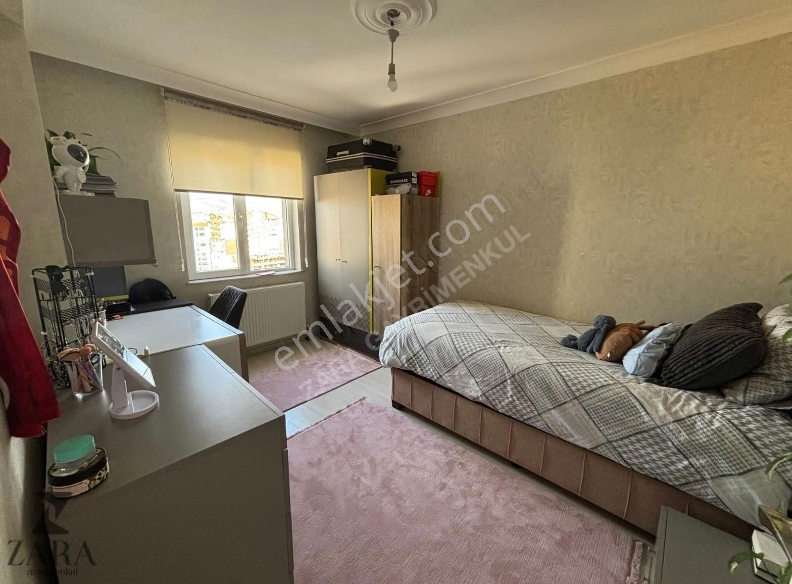 ▄zara▄ Şehitler Cd Üzeri Teras Balkonlu/ön Cephe 3+1 135m² Daire - Görsel 14