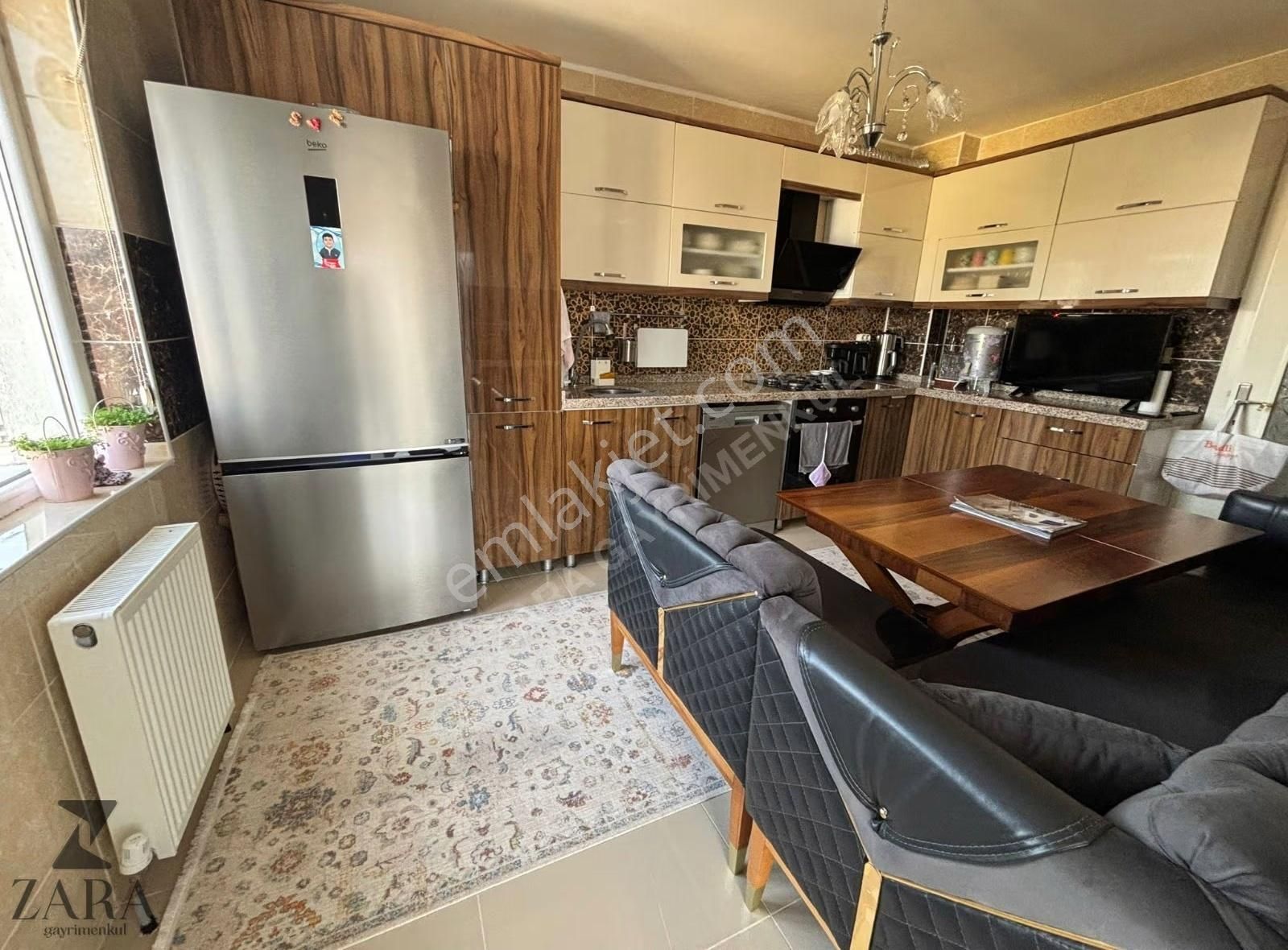 ▄zara▄ Şehitler Cd Üzeri Teras Balkonlu/ön Cephe 3+1 135m² Daire - Görsel 5