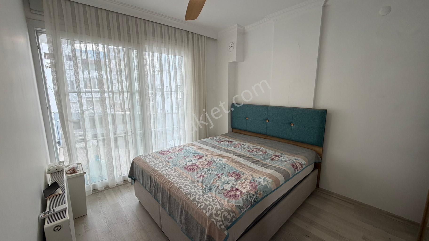 Aydın Kuşadası Güzelçamlıda Deniz Manzaralı 3+1 Daire - Görsel 13