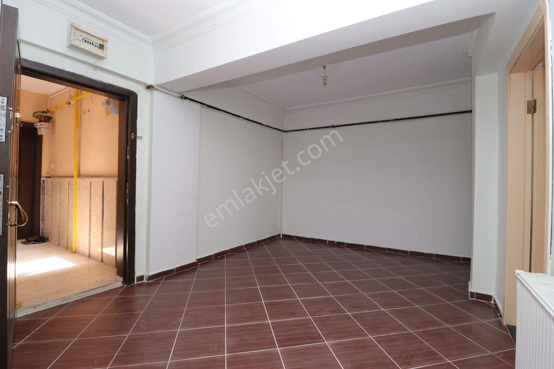 Akif'ten Elvankent Topçu'da Arakat Çok Geniş 3+1 Kiralık Daire - Görsel 17