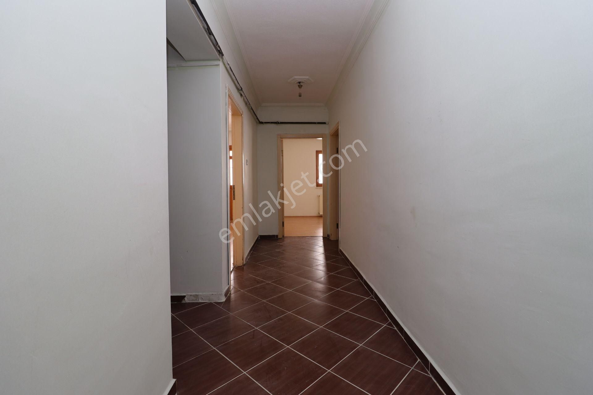 Akif'ten Elvankent Topçu'da Arakat Çok Geniş 3+1 Kiralık Daire - Görsel 13