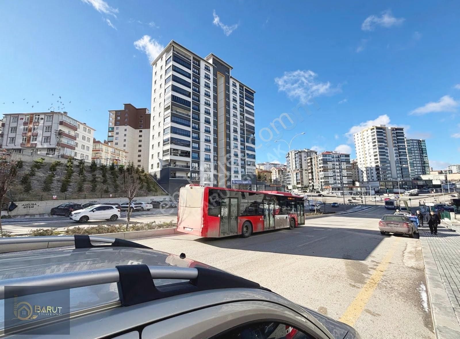 Barut Emlak_ 125m2 Beylerbeyi Caddesi Üzerinde 6m Tavan - Görsel 3