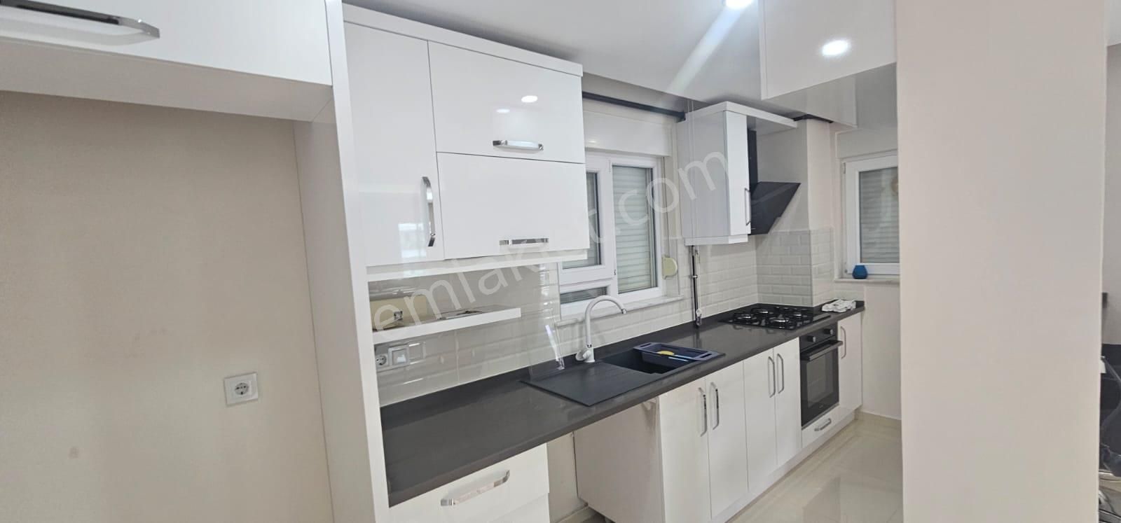 Güvensoy Dan Konyaaltı Sarisu Mah Kiralık Temiz Eşyalı 3+1 Daire. - Görsel 10