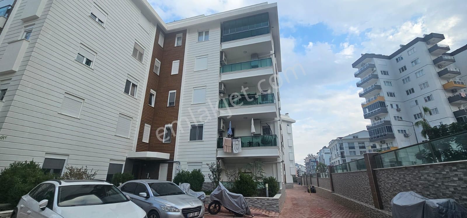 Güvensoy Dan Konyaaltı Sarisu Mah Kiralık Temiz Eşyalı 3+1 Daire. - Görsel 4