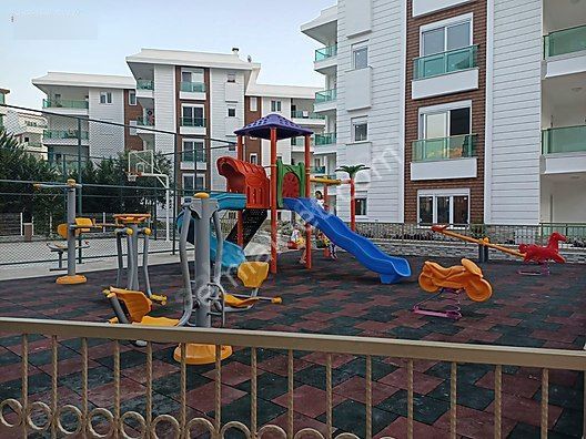 Güvensoy Dan Konyaaltı Sarisu Mah Kiralık Temiz Eşyalı 3+1 Daire. - Görsel 25