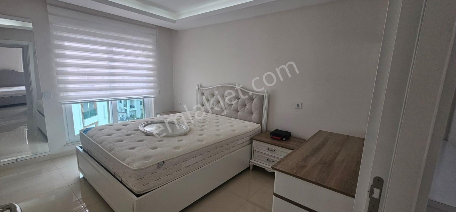 Güvensoy Dan Konyaaltı Sarisu Mah Kiralık Temiz Eşyalı 3+1 Daire. - Görsel 8