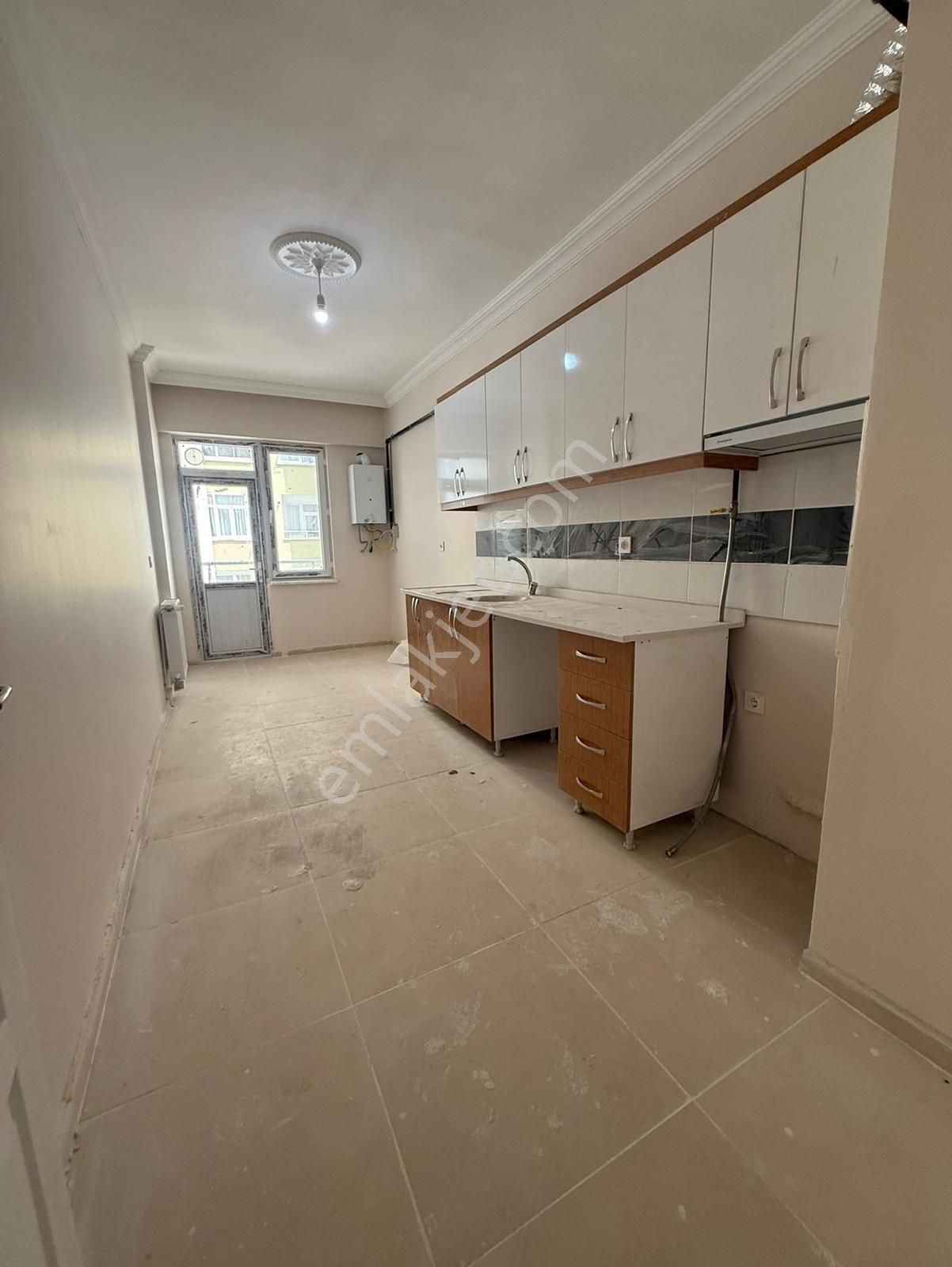 Elisa Gyo/erkilet Osmangazi Mah.3+1 Ara Kat Satılık Fırsat Daire - Görsel 2