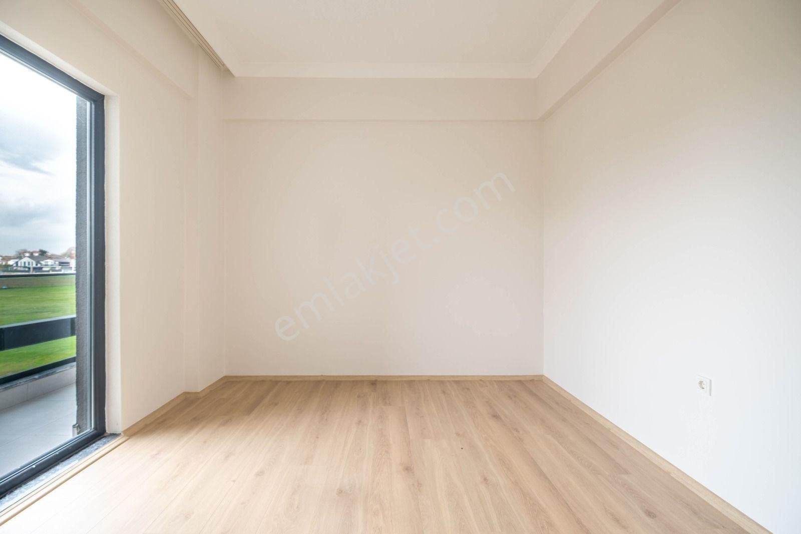 Remax Palas Kartepe Sarımeşe Meşe Villaları Müstakil Bahçeli 4+1 - Görsel 18