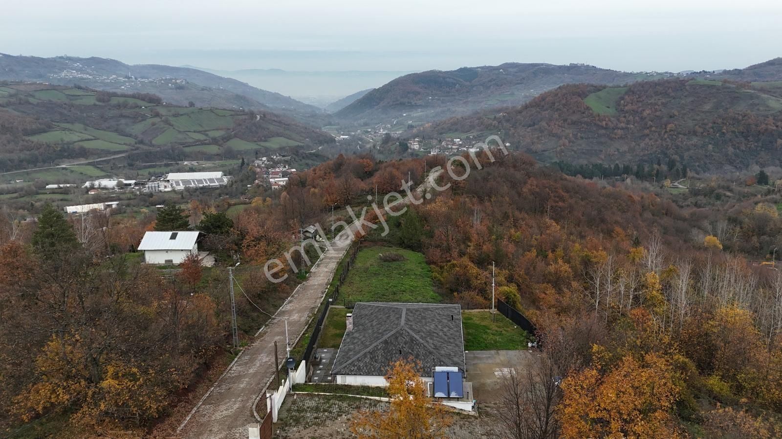 Doğa İle İç İçe Huzuru Arayanlara Deniz Manzaralı Müstakil Ev - Görsel 17