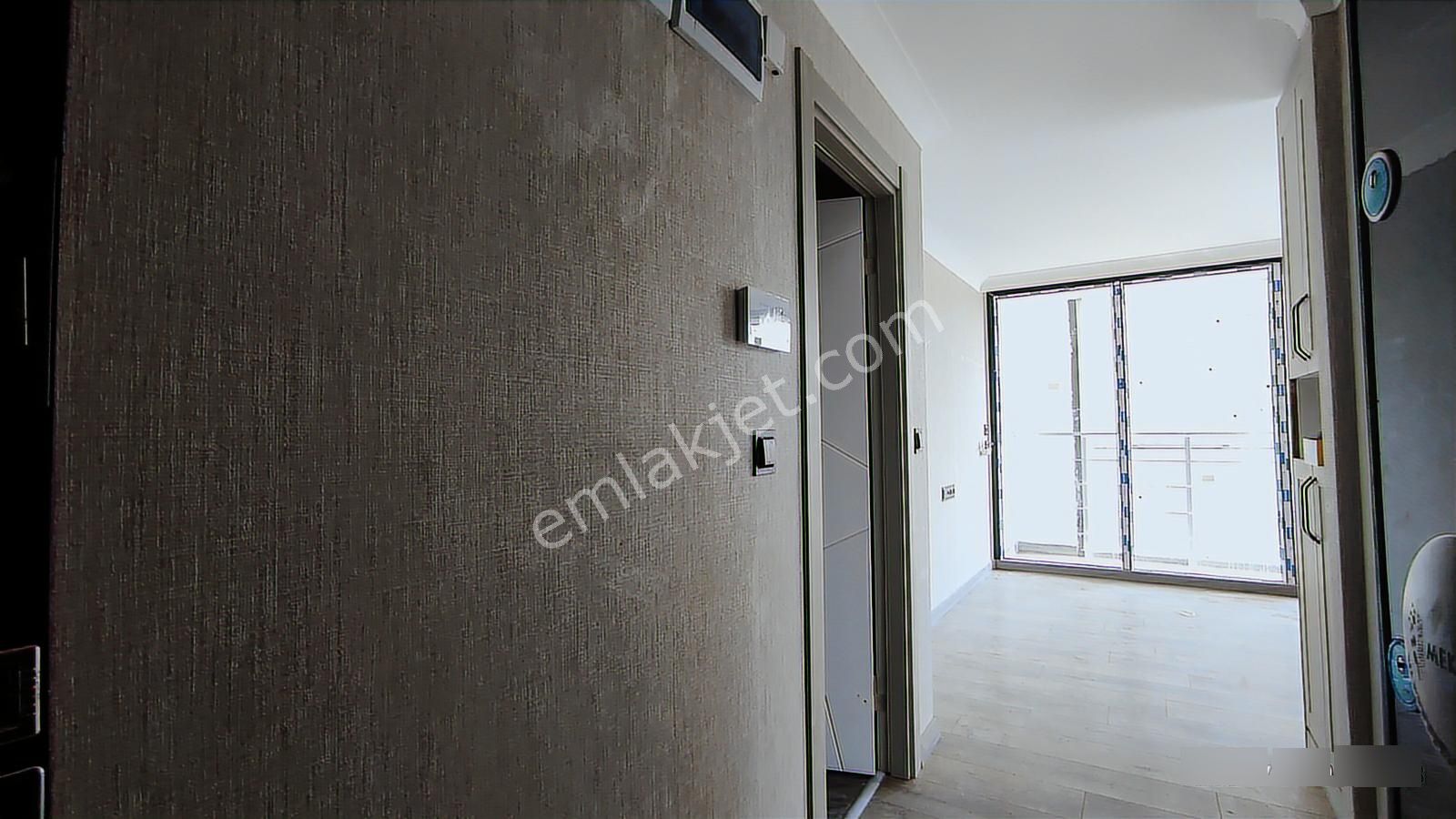 Atatürk Bulvarında 1+1 Lüks Daire/1+1 Lux.apart. On Atatürk Blv. - Görsel 4