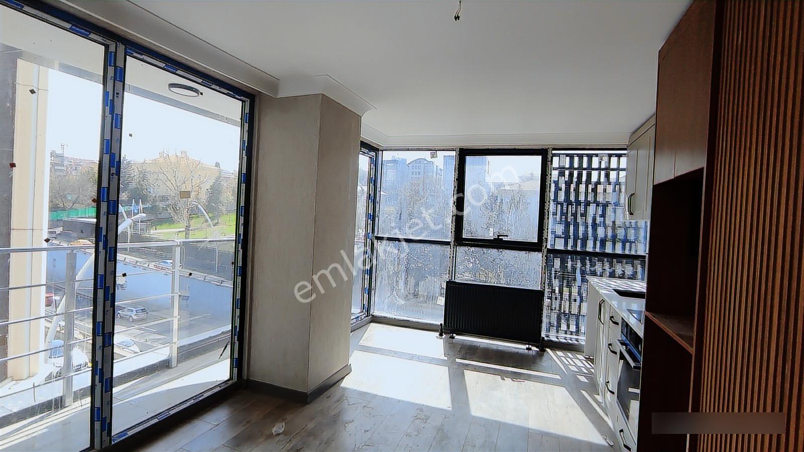 Atatürk Bulvarında 1+1 Lüks Daire/1+1 Lux.apart. On Atatürk Blv. - Görsel 7