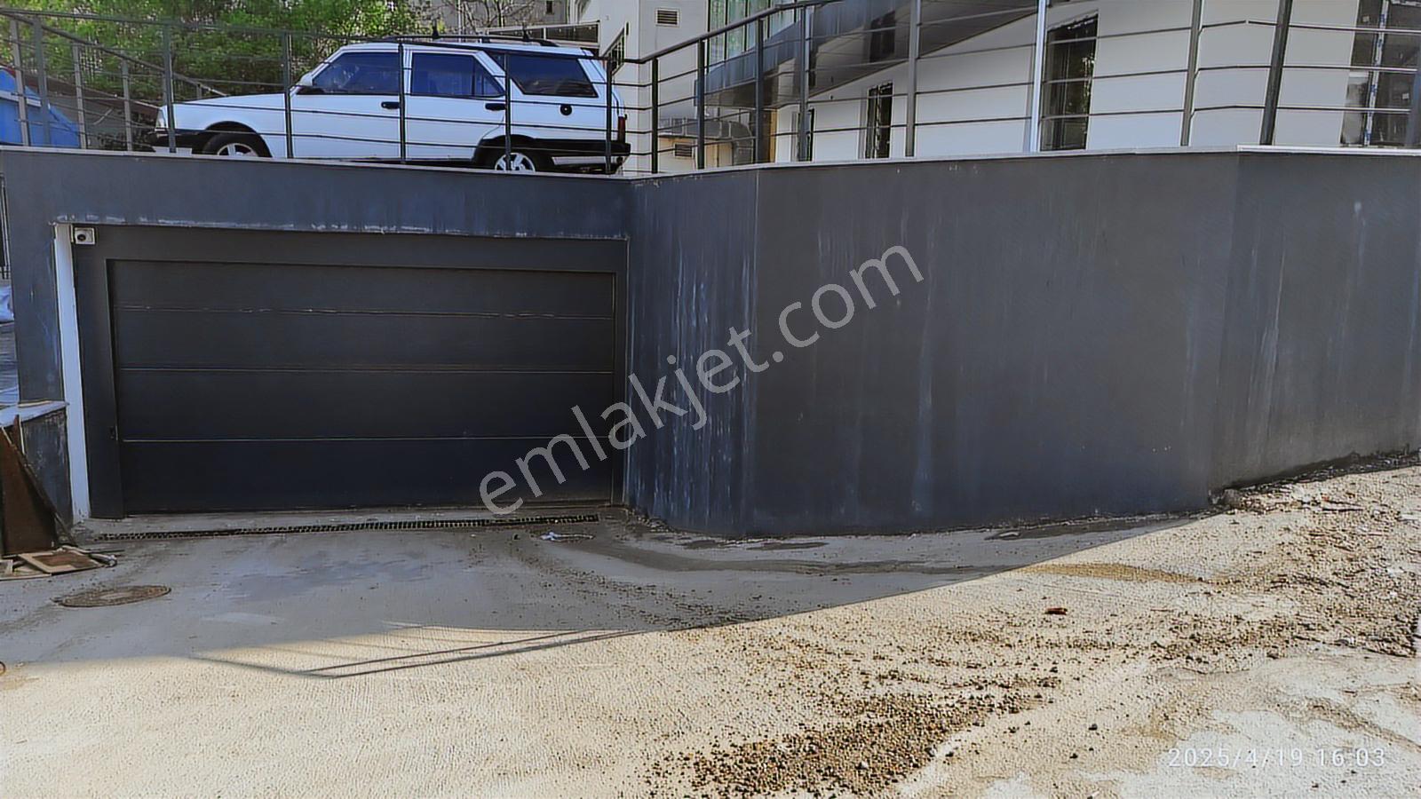 Atatürk Bulvarında 1+1 Lüks Daire/1+1 Lux.apart. On Atatürk Blv. - Görsel 35
