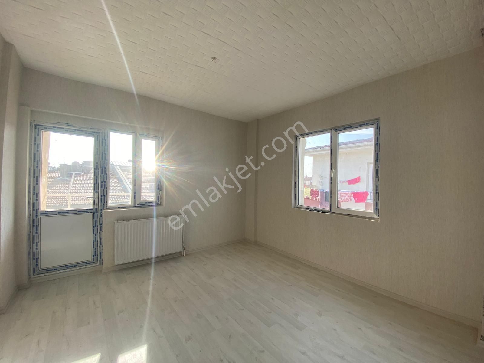 Koza Emlak'tan Plevne Mahalesin'de Cadde Üzerinde Lüxx Yapılı Katta 3+1 Satılık Daireee - Görsel 15