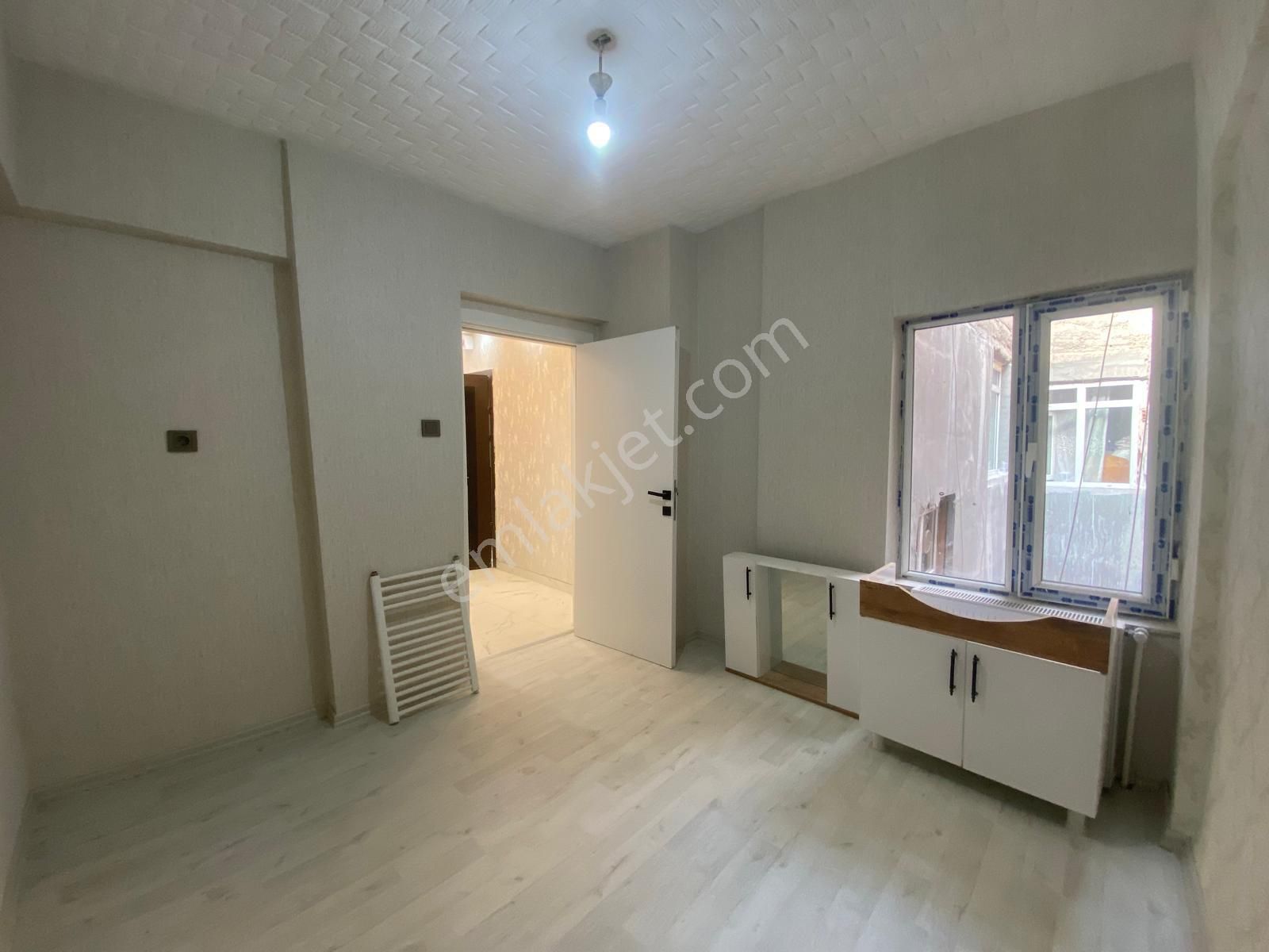 Koza Emlak'tan Plevne Mahalesin'de Cadde Üzerinde Lüxx Yapılı Katta 3+1 Satılık Daireee - Görsel 27