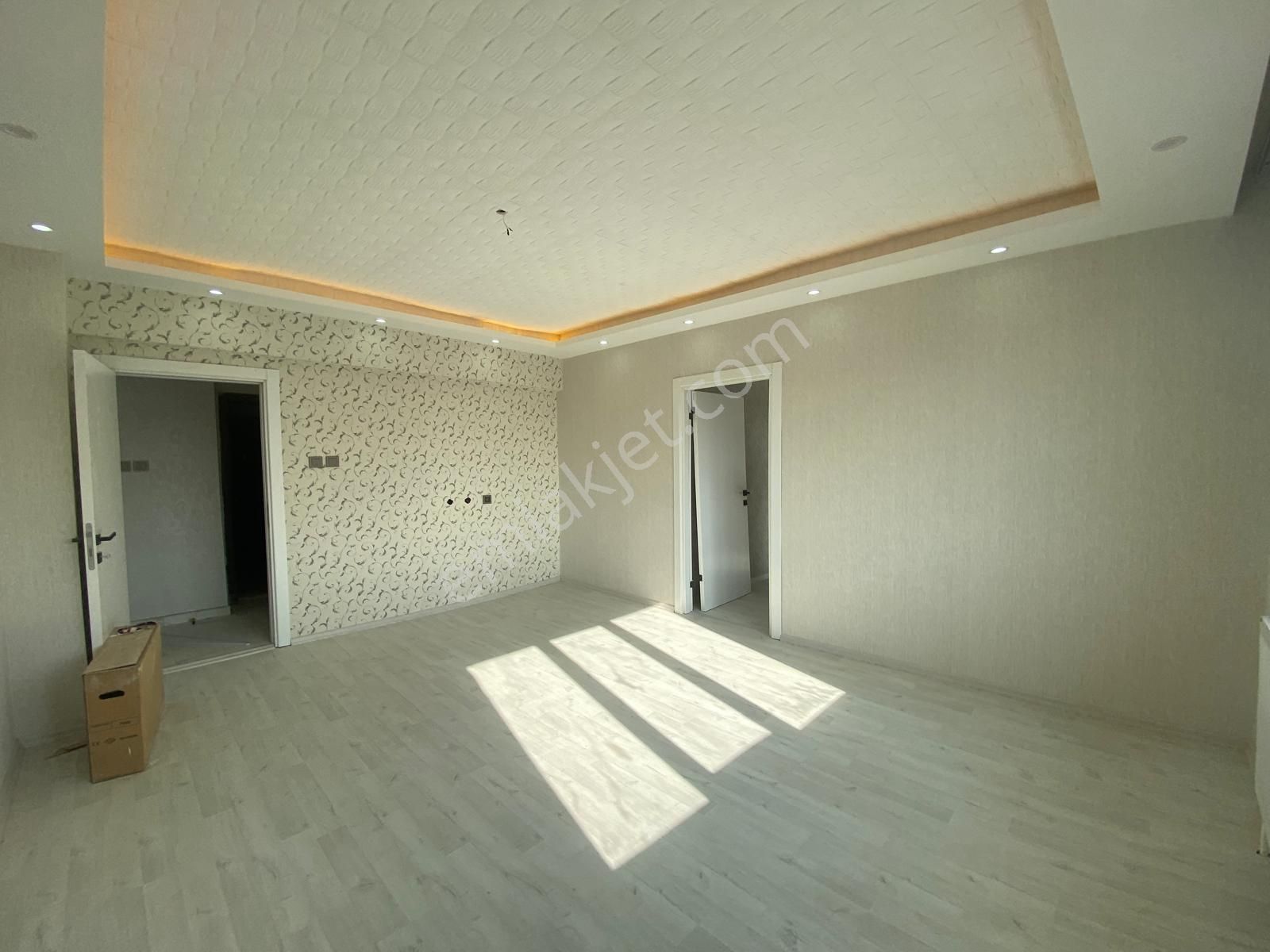 Koza Emlak'tan Plevne Mahalesin'de Cadde Üzerinde Lüxx Yapılı Katta 3+1 Satılık Daireee - Görsel 12