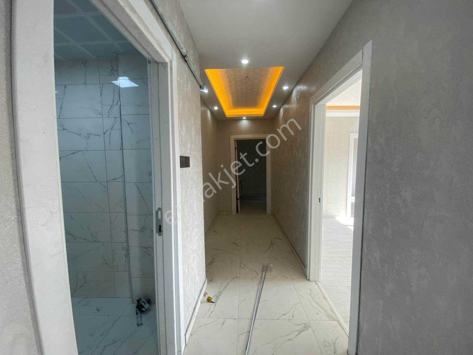 Koza Emlak'tan Plevne Mahalesin'de Cadde Üzerinde Lüxx Yapılı Katta 3+1 Satılık Daireee - Görsel 28