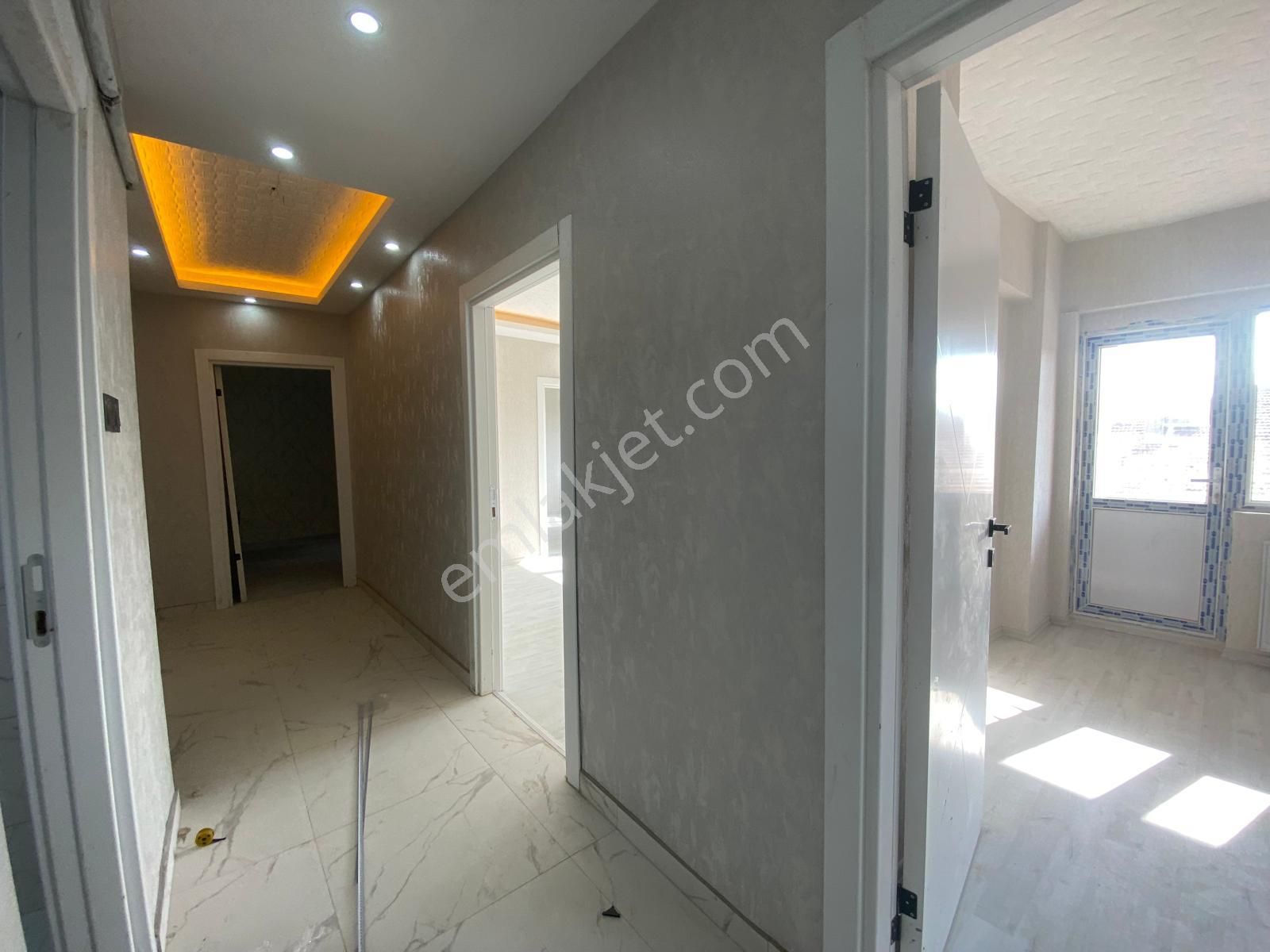 Koza Emlak'tan Plevne Mahalesin'de Cadde Üzerinde Lüxx Yapılı Katta 3+1 Satılık Daireee - Görsel 32