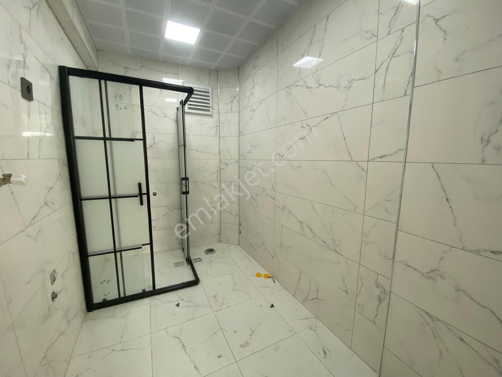 Koza Emlak'tan Plevne Mahalesin'de Cadde Üzerinde Lüxx Yapılı Katta 3+1 Satılık Daireee - Görsel 35