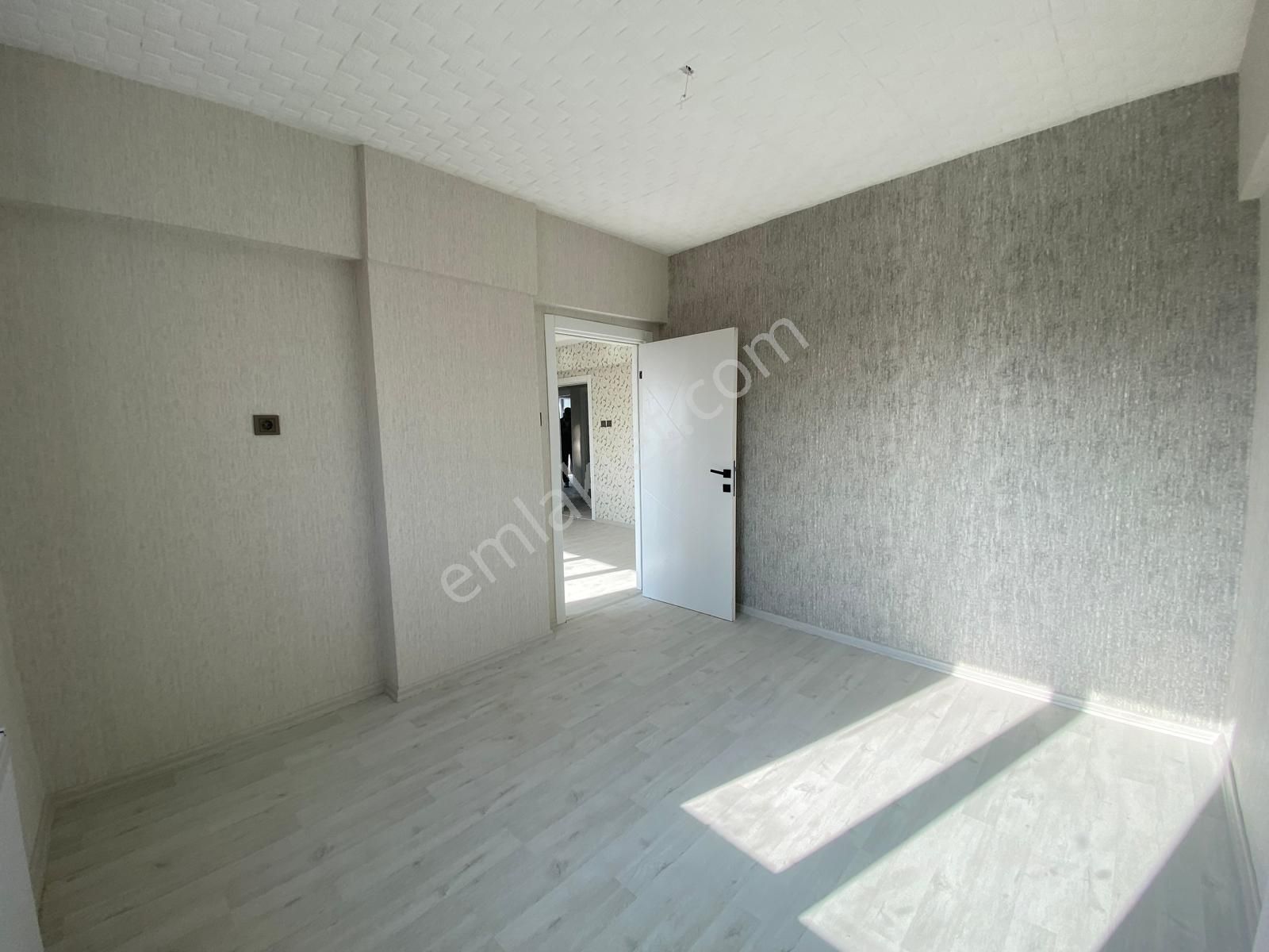 Koza Emlak'tan Plevne Mahalesin'de Cadde Üzerinde Lüxx Yapılı Katta 3+1 Satılık Daireee - Görsel 24