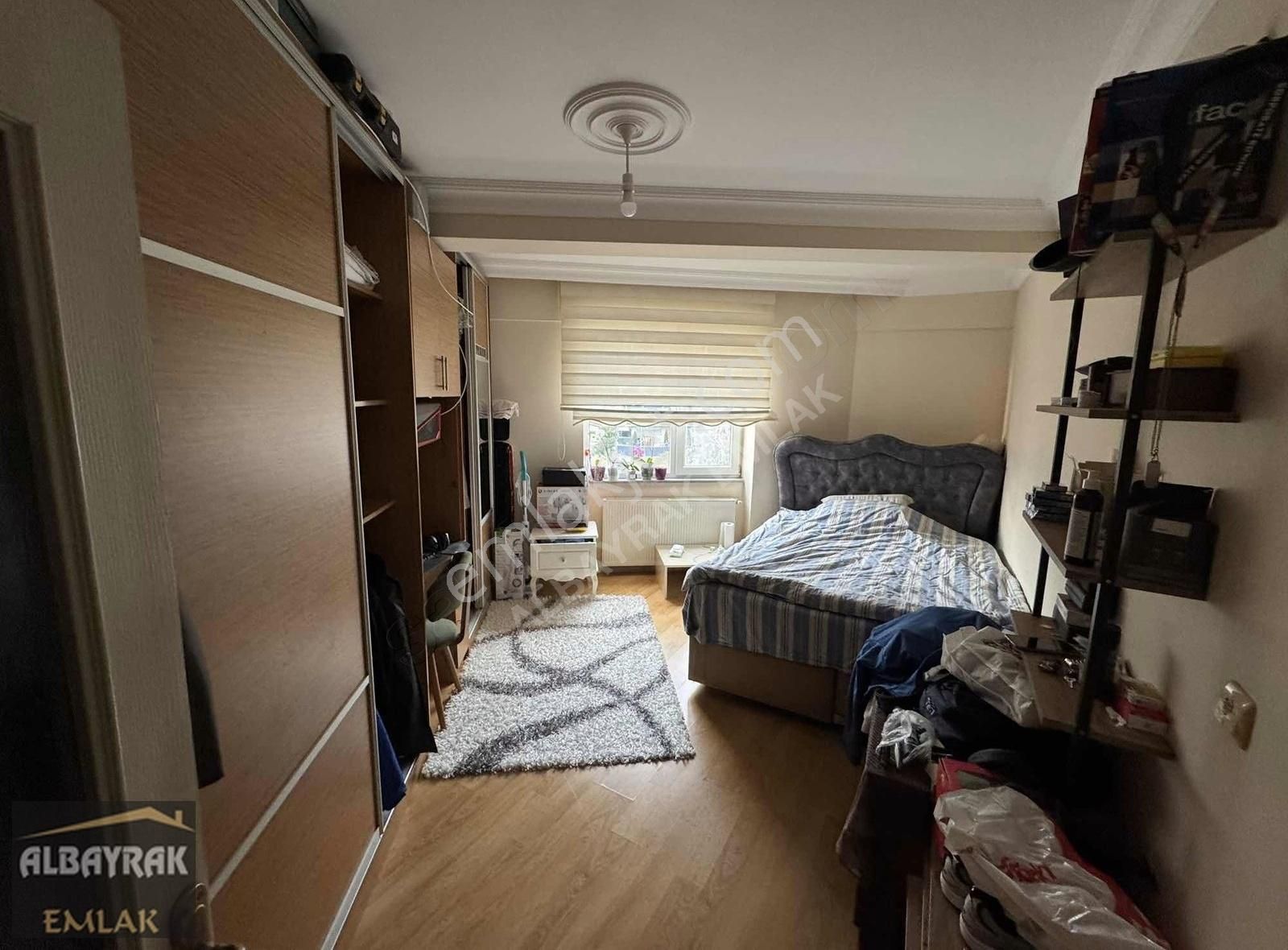 Albayrak Emlaktan Ara Kat Ön Cephe Kullanışlı Daire