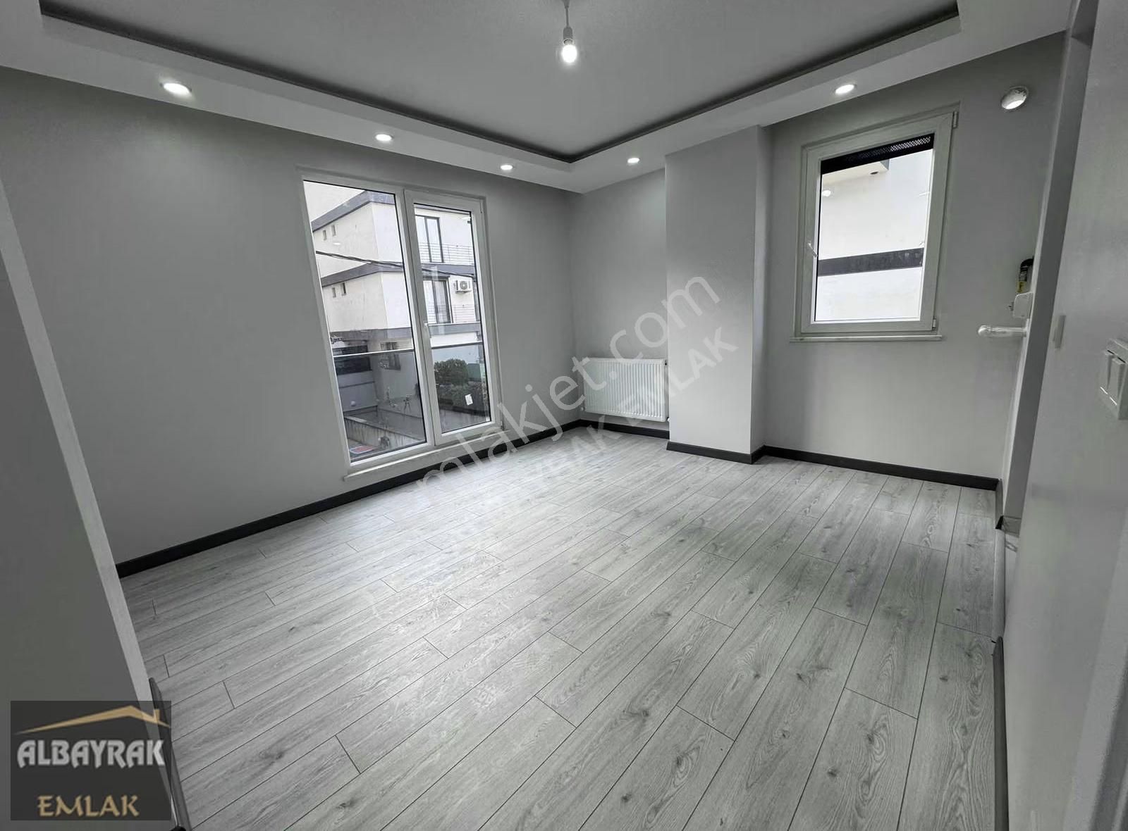 Albayrak Emlaktan Ara Kat Sıfır Metro Yakın Daıre - Görsel 3