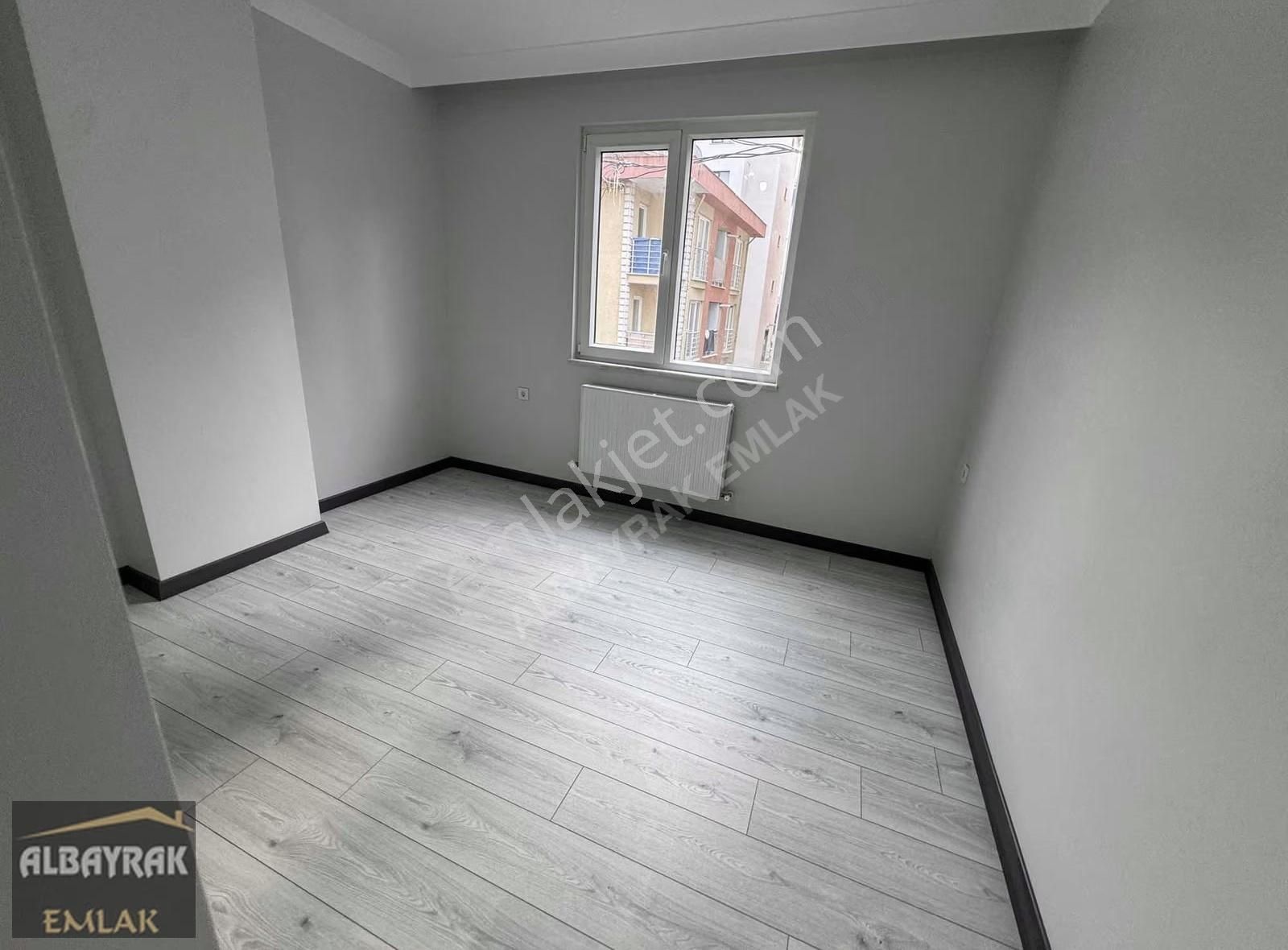 Albayrak Emlaktan Ara Kat Sıfır Metro Yakın Daıre - Görsel 31