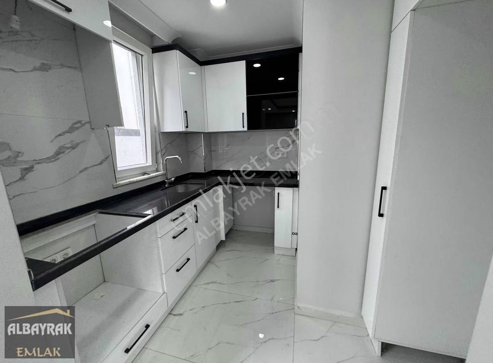 Albayrak Emlaktan Ara Kat Sıfır Metro Yakın Daıre - Görsel 19
