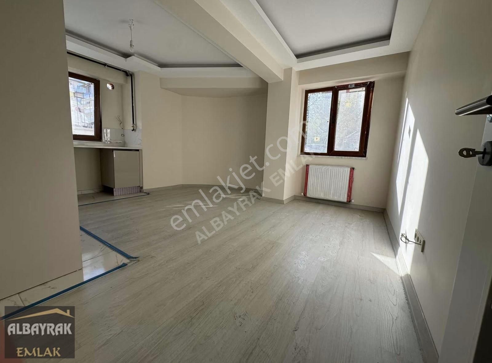 Albayrak Emlaktan Sıfır Köşe Başı Kullanışlı Daire - Görsel 15