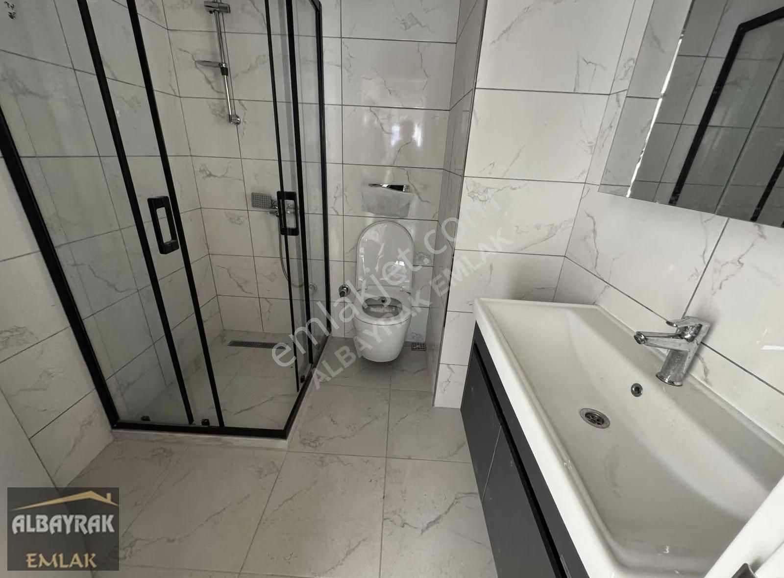 Albayrak Emlaktan Sıfır Köşe Başı Kullanışlı Daire - Görsel 17